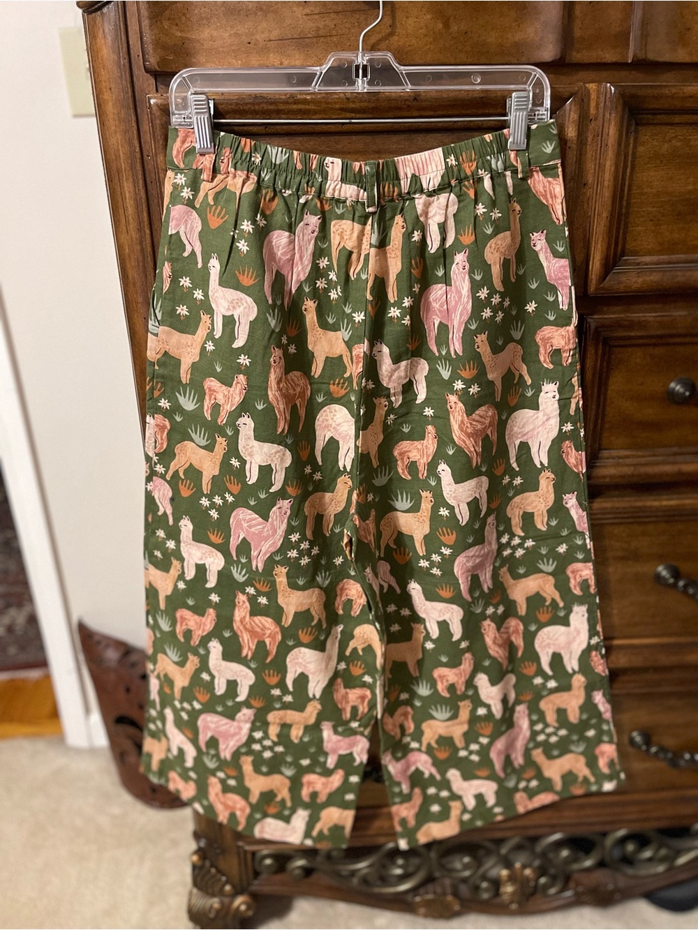 Women's Olive Green Alpaca Print Wide Leg Pants - Picture 4 of 4